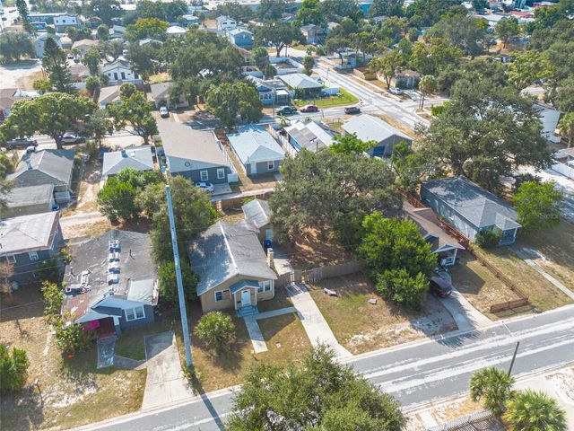 2848 EMERSON AVENUE S, St Petersburg, FL 33712