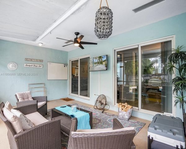 1906 N 31st Ave, Hollywood, FL 33021