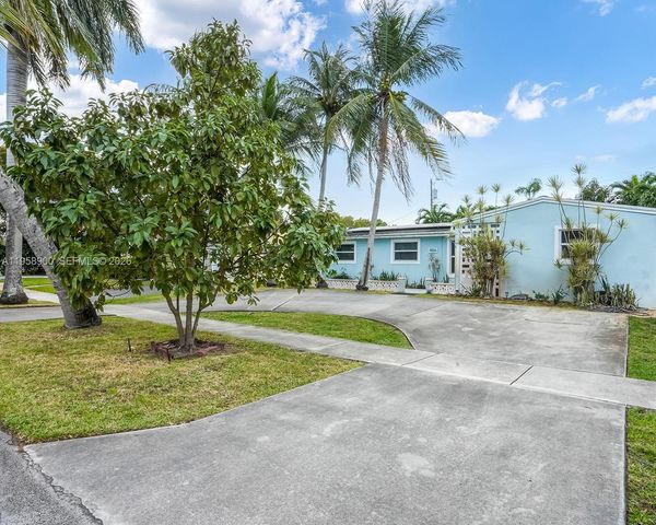 1906 N 31st Ave, Hollywood, FL 33021