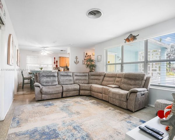 1906 N 31st Ave, Hollywood, FL 33021