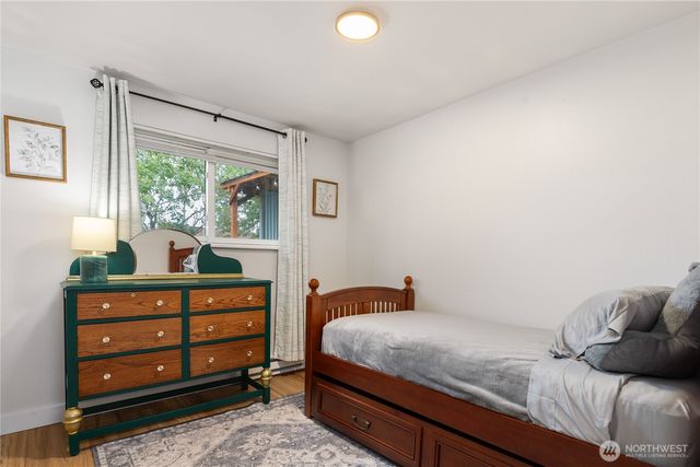 467 NW 8th Avenue, Oak Harbor, WA 98277