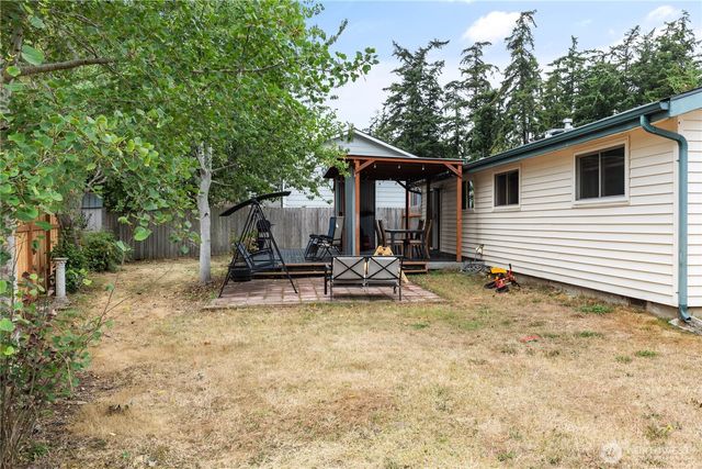 467 NW 8th Avenue, Oak Harbor, WA 98277