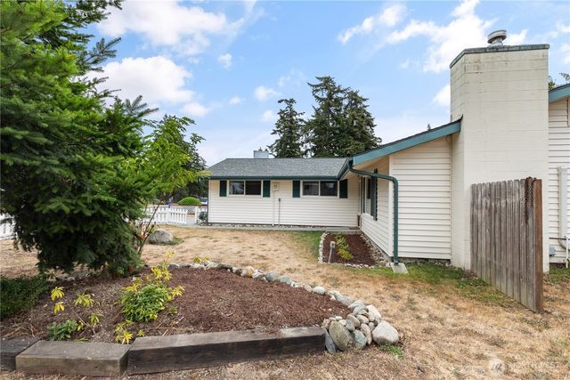467 NW 8th Avenue, Oak Harbor, WA 98277