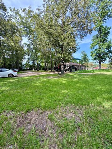 1072 Stephenson Brown Road, Lufkin, TX 75904