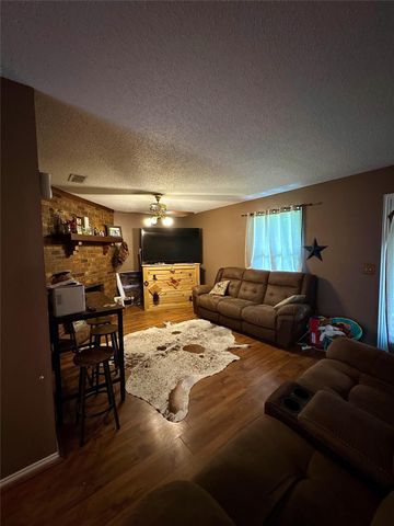 1072 Stephenson Brown Road, Lufkin, TX 75904