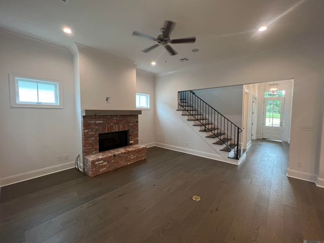 14131 Spalding Way, Baton Rouge, LA 70817