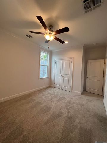 14131 Spalding Way, Baton Rouge, LA 70817