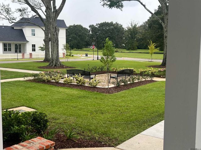 14131 Spalding Way, Baton Rouge, LA 70817