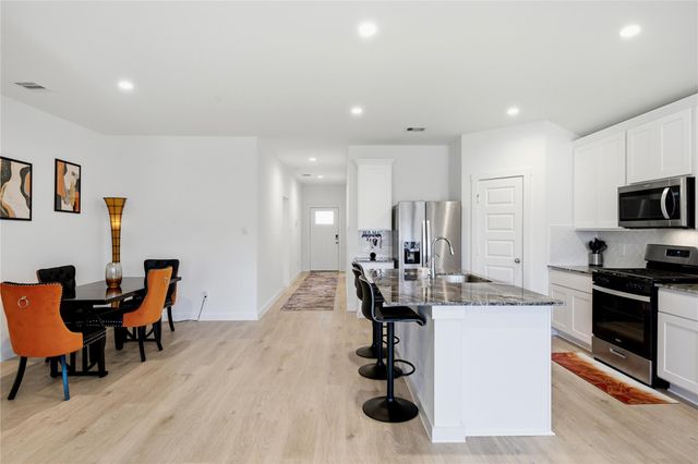 1206 Ricasoli Drive, Richmond, TX 77406