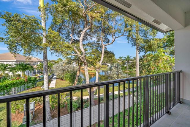 1427 SW 23rd St, Fort Lauderdale, FL 33315