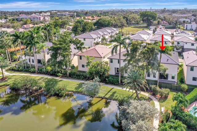 1427 SW 23rd St, Fort Lauderdale, FL 33315