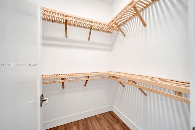 1427 SW 23rd St, Fort Lauderdale, FL 33315