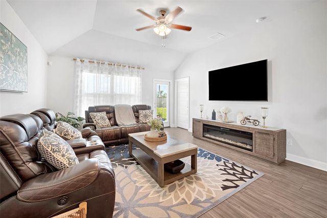 14005 Seneca Lake Court, Santa Fe, TX 77539