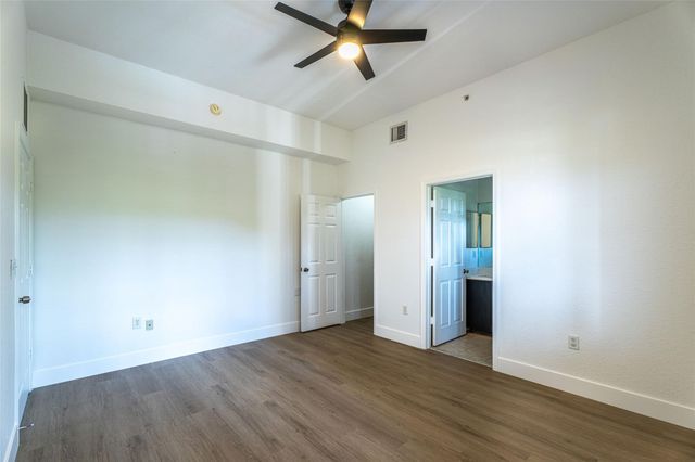 2801 Riverside Drive 301-S, Coral Springs, FL 33065