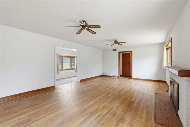 5140 Irish Lane, Fitchburg, WI 53711