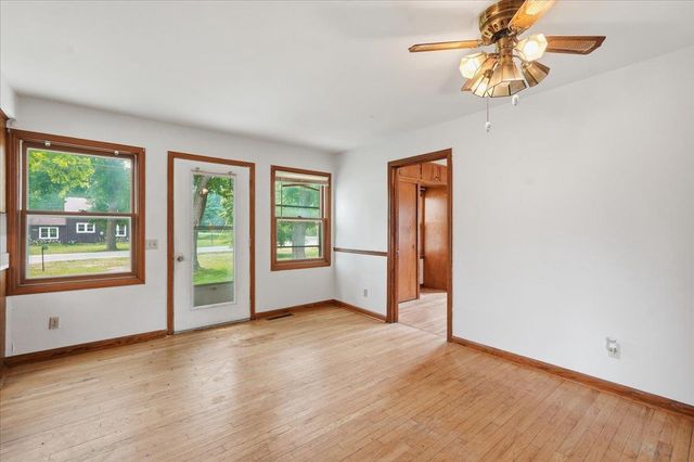 5140 Irish Lane, Fitchburg, WI 53711