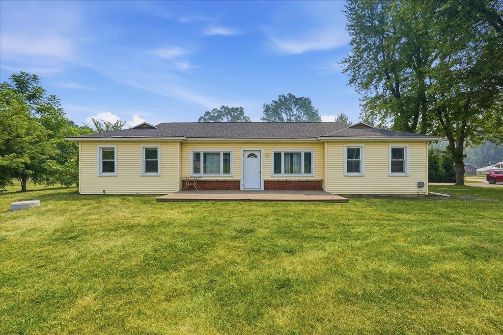 5140 Irish Lane, Fitchburg, WI 53711