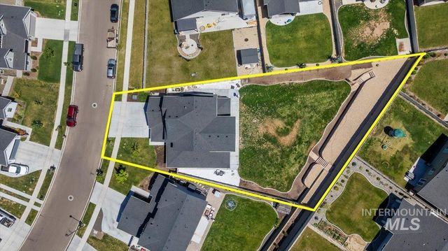 11531 W Vin Santo Dr, Nampa, ID 83686