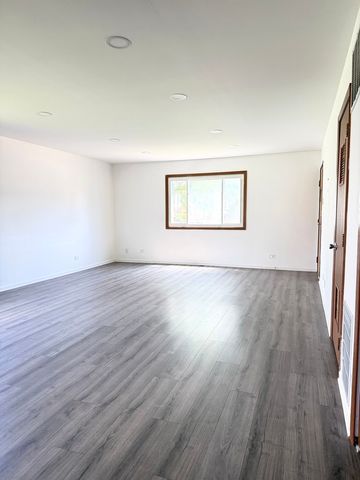 311 Dawn Court 1, Bloomingdale, IL 60108