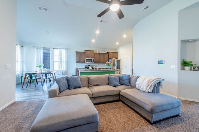 2321 Scenic Rd, Midland, TX 79705