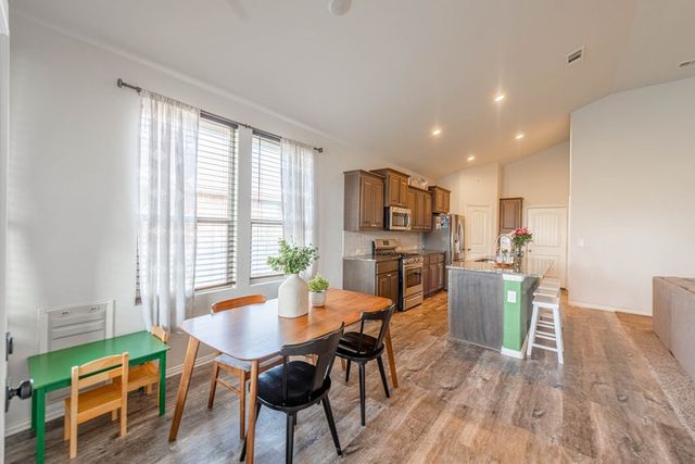 2321 Scenic Rd, Midland, TX 79705