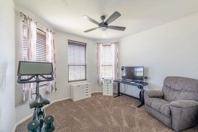 2321 Scenic Rd, Midland, TX 79705