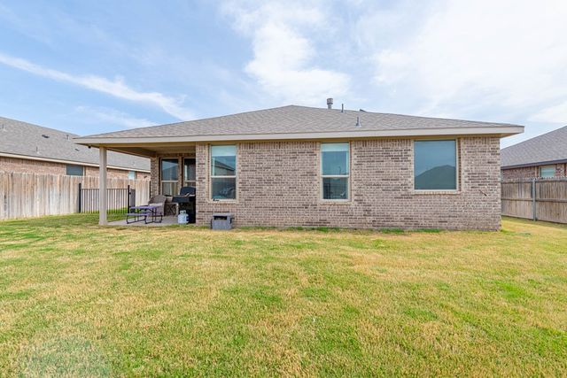 2321 Scenic Rd, Midland, TX 79705