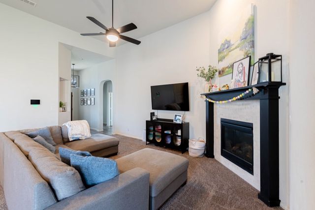 2321 Scenic Rd, Midland, TX 79705