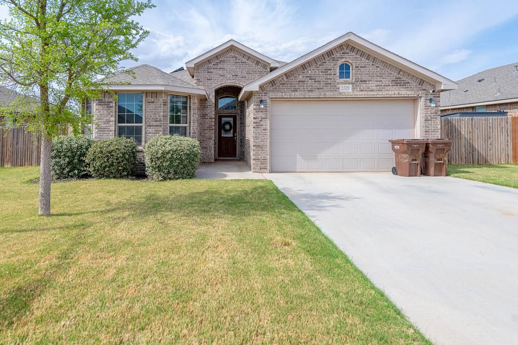 2321 Scenic Rd, Midland, TX 79705