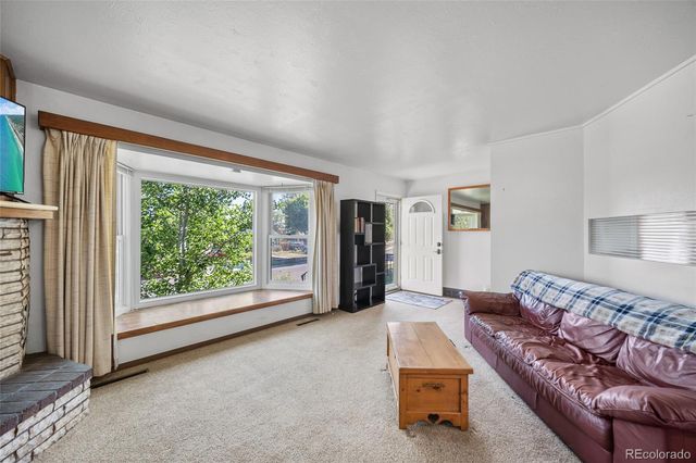 2515 E San Miguel Street, Colorado Springs, CO 80909