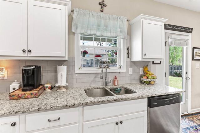 104 Catskill Lane, Bonaire, GA 31005