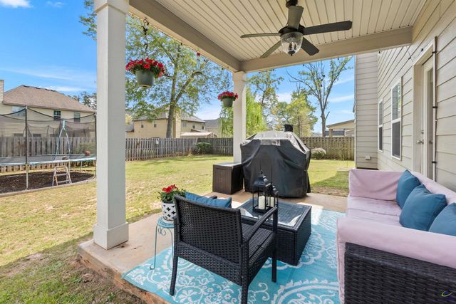 104 Catskill Lane, Bonaire, GA 31005