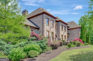 105 New Castle Lane, Tyrone, GA 30290