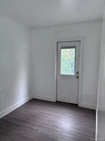 387 E 152nd Street 2nd floor, Bronx, NY 10455