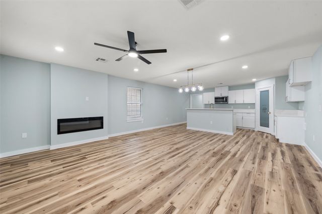 3542 Live Oak Avenue, Waco, TX 76708