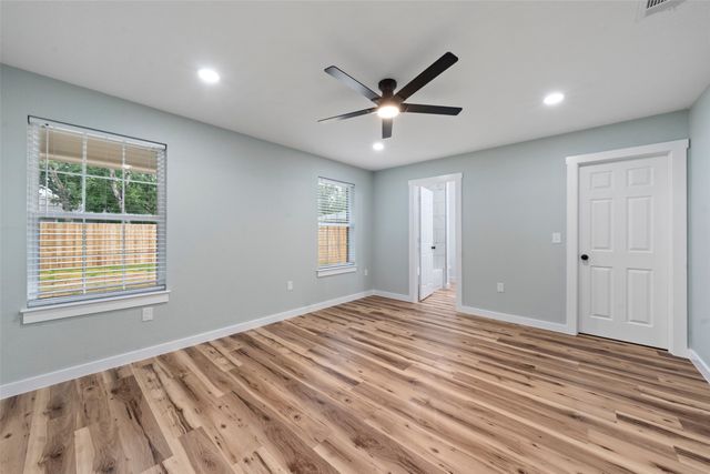 3542 Live Oak Avenue, Waco, TX 76708