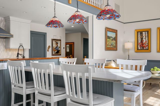 9 Horseshoe Bend Way, Mashpee, MA 02649