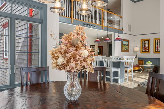 9 Horseshoe Bend Way, Mashpee, MA 02649