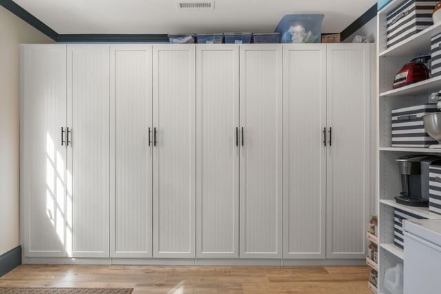 9 Horseshoe Bend Way, Mashpee, MA 02649