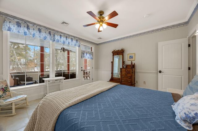 9 Horseshoe Bend Way, Mashpee, MA 02649