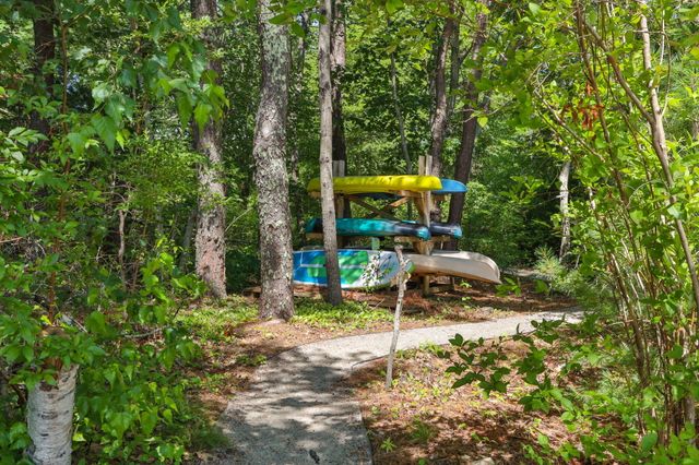 9 Horseshoe Bend Way, Mashpee, MA 02649
