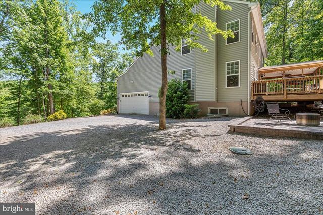 5400 FREE STATE RD, Marshall, VA 20115