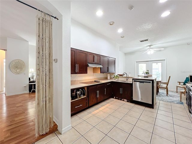 4729 SPINDLETREE LANE, Orlando, FL 32829