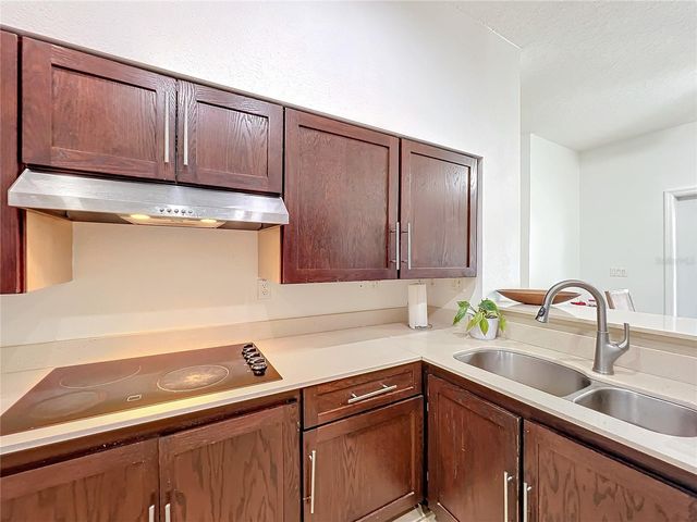 4729 SPINDLETREE LANE, Orlando, FL 32829