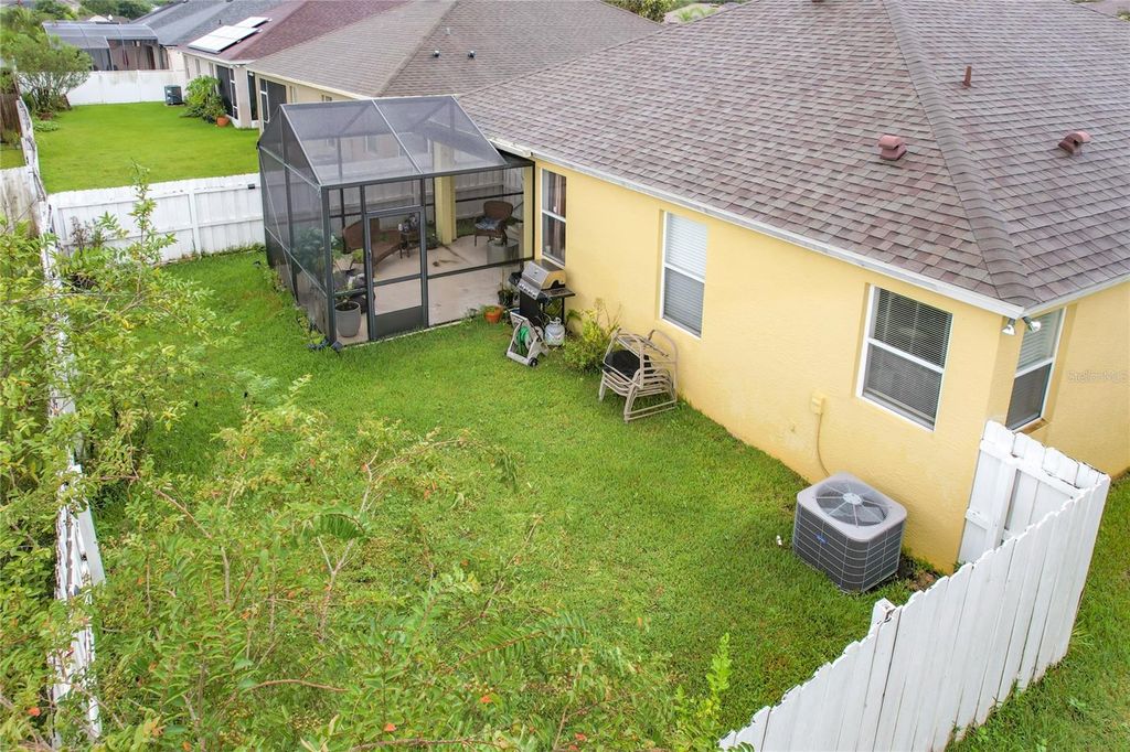 Image 67 of property listing at 4729 SPINDLETREE LANE, Orlando, FL 32829