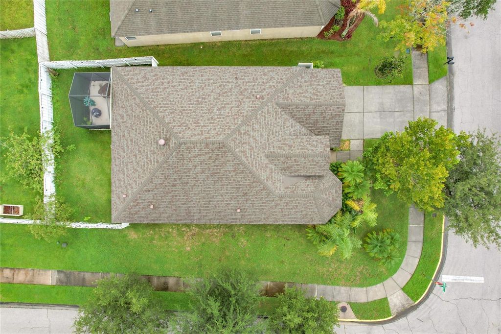 Image 69 of property listing at 4729 SPINDLETREE LANE, Orlando, FL 32829