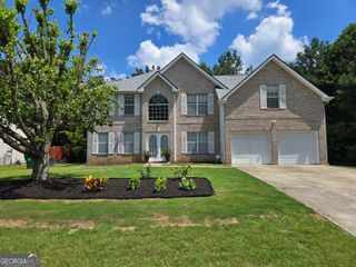 1528 Rogers Crossing Drive, Lithonia, GA 30058