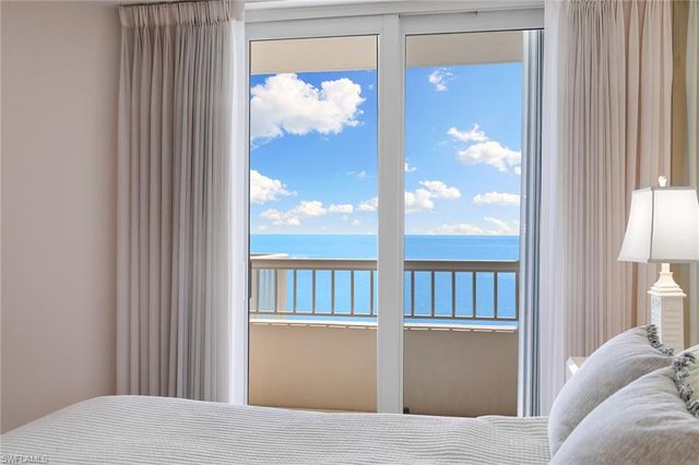 990 Cape Marco DR # 1102, Marco Island, FL 34145