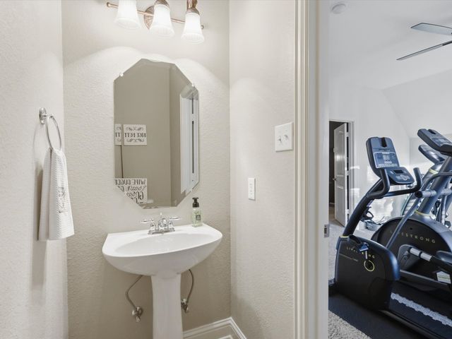 2632 Lakebend Drive, Grand Prairie, TX 75054