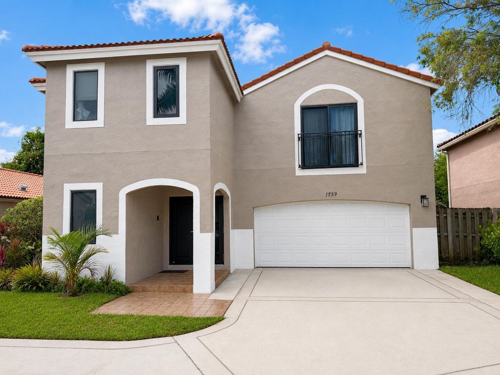1759 Harborside Circle, Wellington, FL 33414
